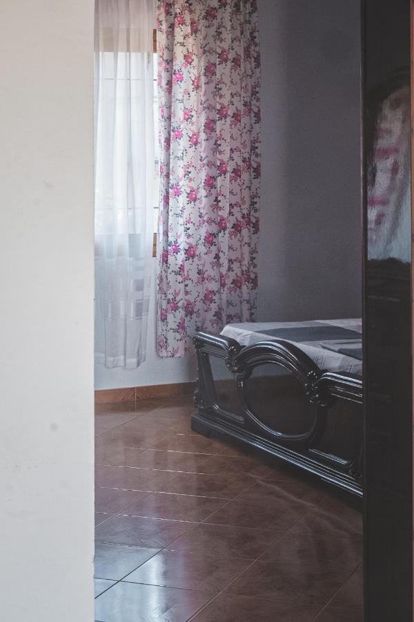 Apartments Mehmeti Vlorë Eksteriør billede